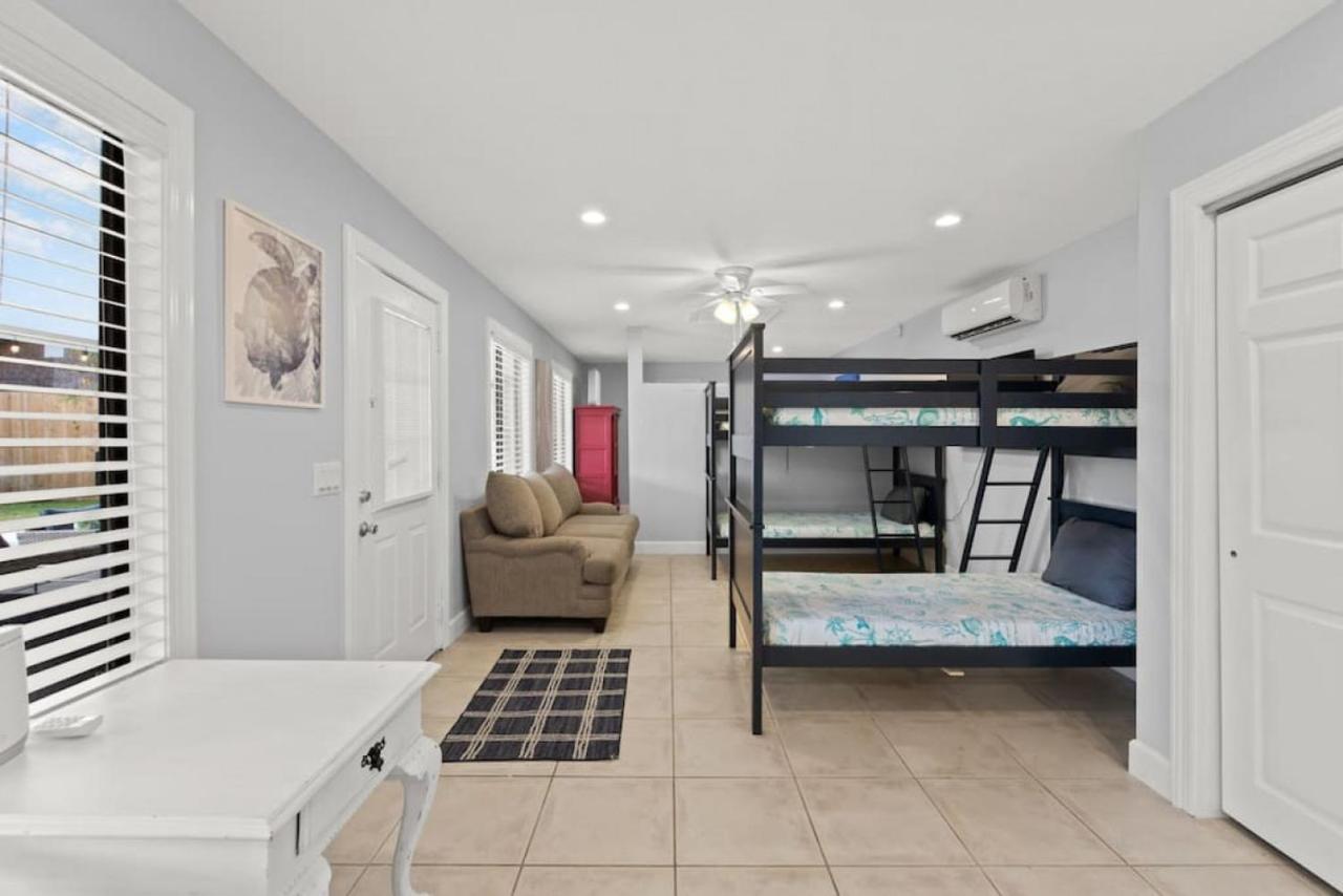 The Flip Flop Stop - Private Heated Pool, Pool House, Backyard Oasis And Game Room 巴拿马城 外观 照片